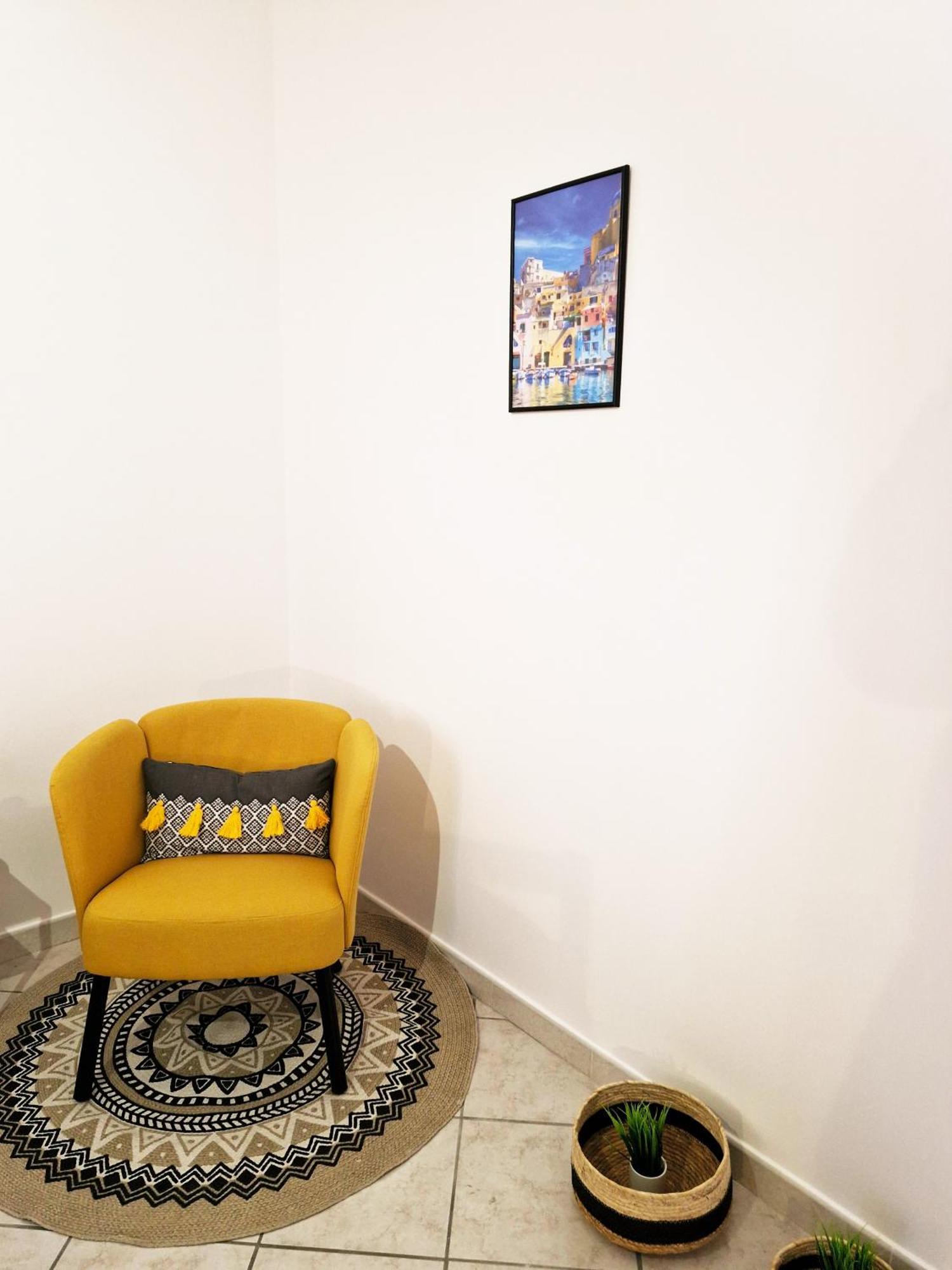 לינה וארוחת בוקר נאפולי Casa Imma מראה חיצוני תמונה